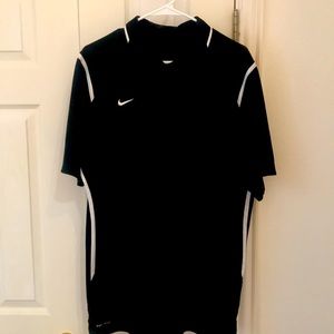 Men’s Nike dri-fit golf polo